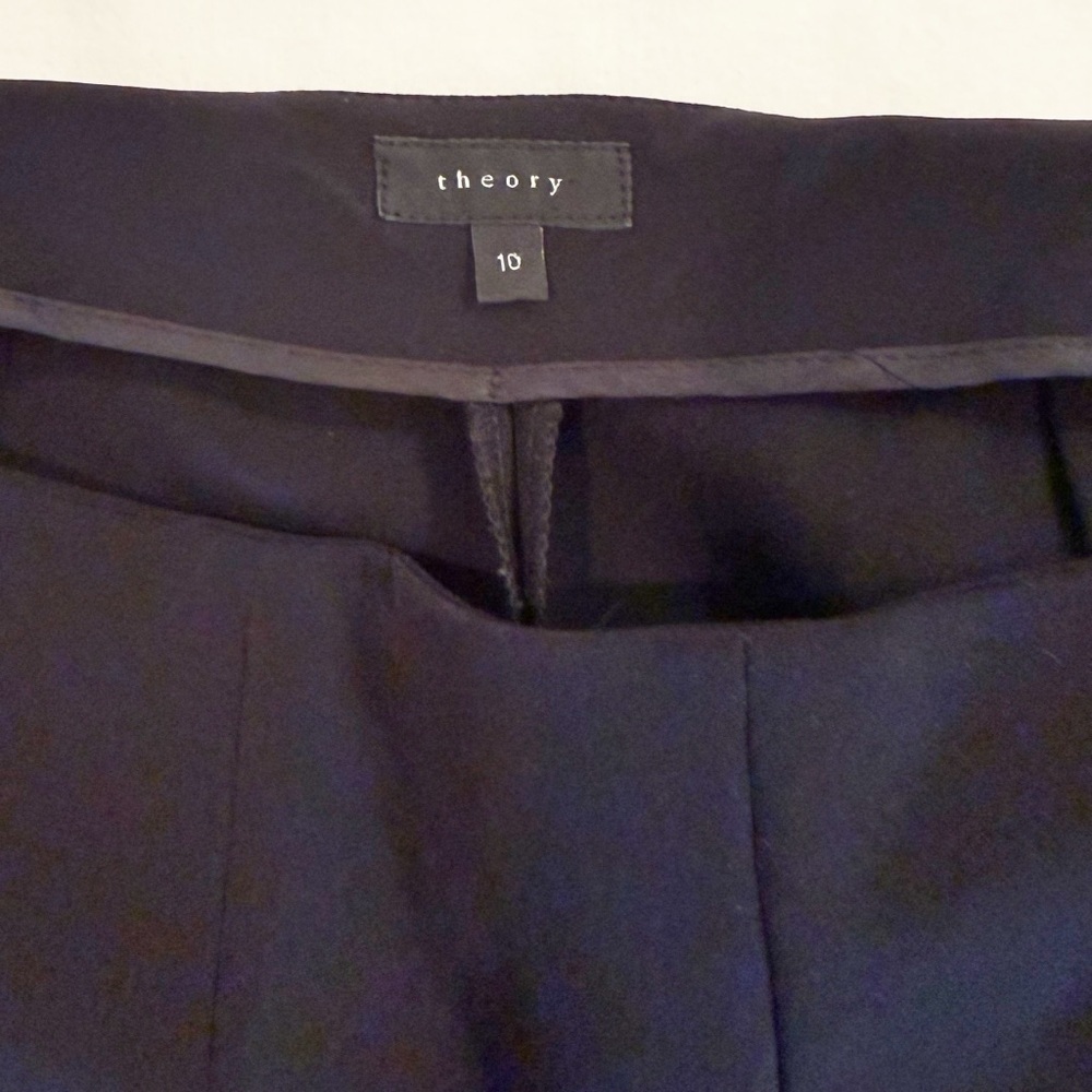 Theory Belisa 2 Mandatory Black Crop Pants - Picture 6 of 14